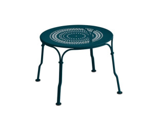 Стальной круглый садовый стол