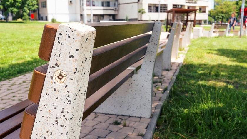 ENCHO ENCHEV - ETE Скамейка из бетона и дерева  239  - Вид №4
