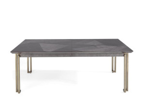 Деревянный прямоугольный стол