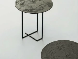 da a Круглый стол из металла Urushi