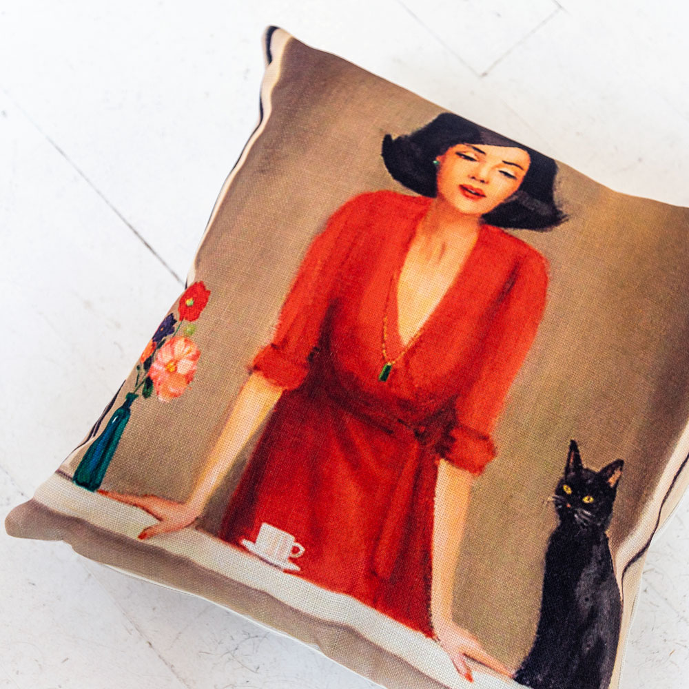 25532205 Арт-подушка «Брюнетки» Object Desire  - Вид №1