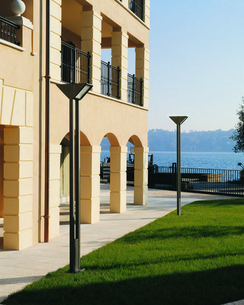 Goccia Illuminazione Алюминиевый садовый фонарь Triangolo city sun-id-1370110 - Вид №1