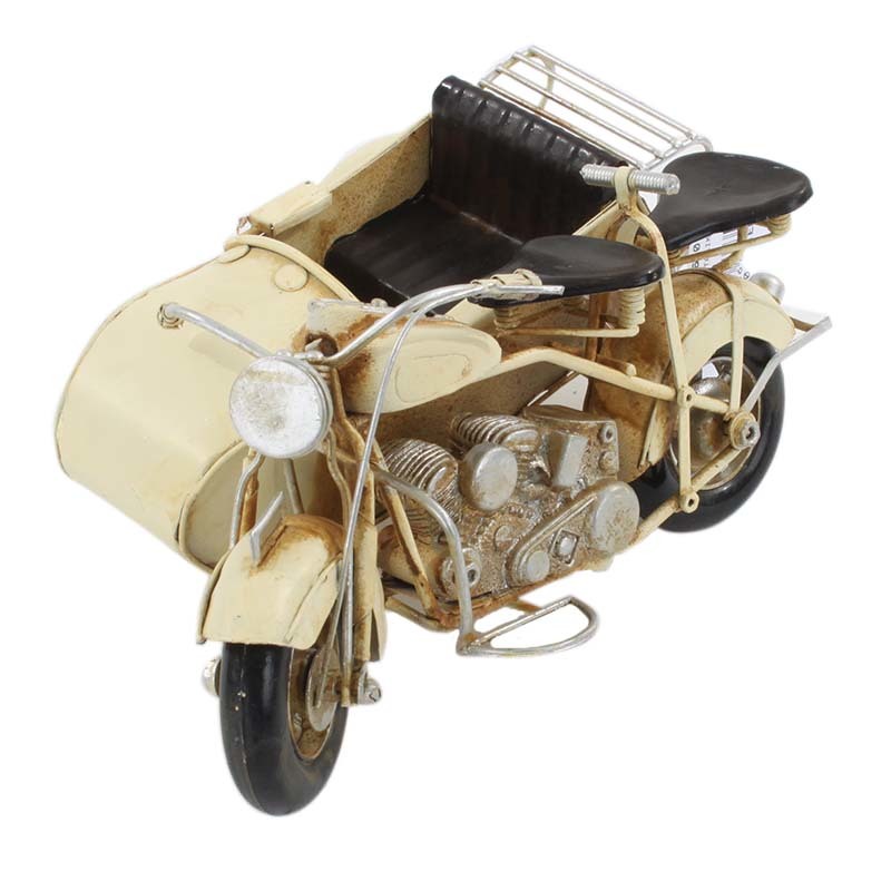 3870726.0130 Модель мотоцикла TO4ROOMS 