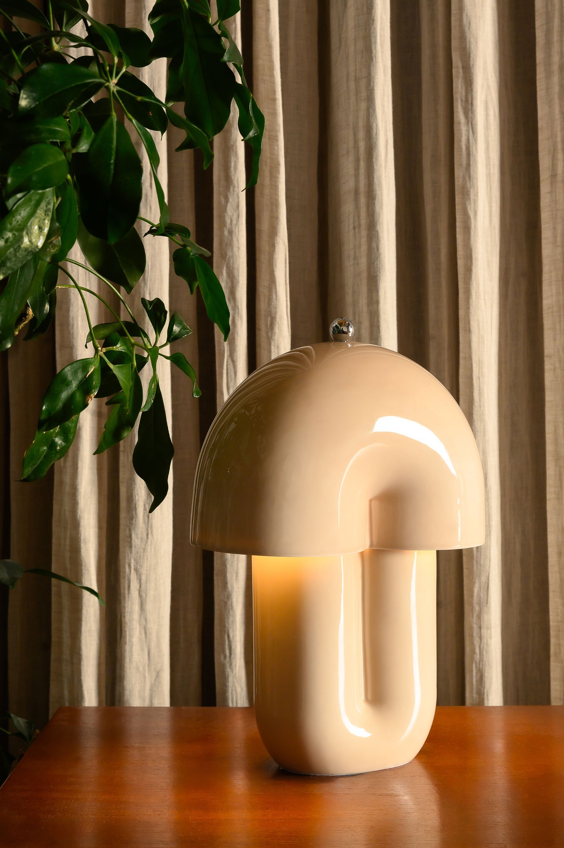 Металлическая светодиодная настольная лампа Maytoni HOPE ARCH-00074484 - Вид №2