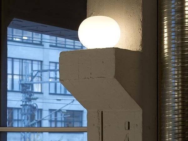 Алюминиевая и стеклянная настольная лампа In Stock Flos ARCH-00047581 - Вид №1