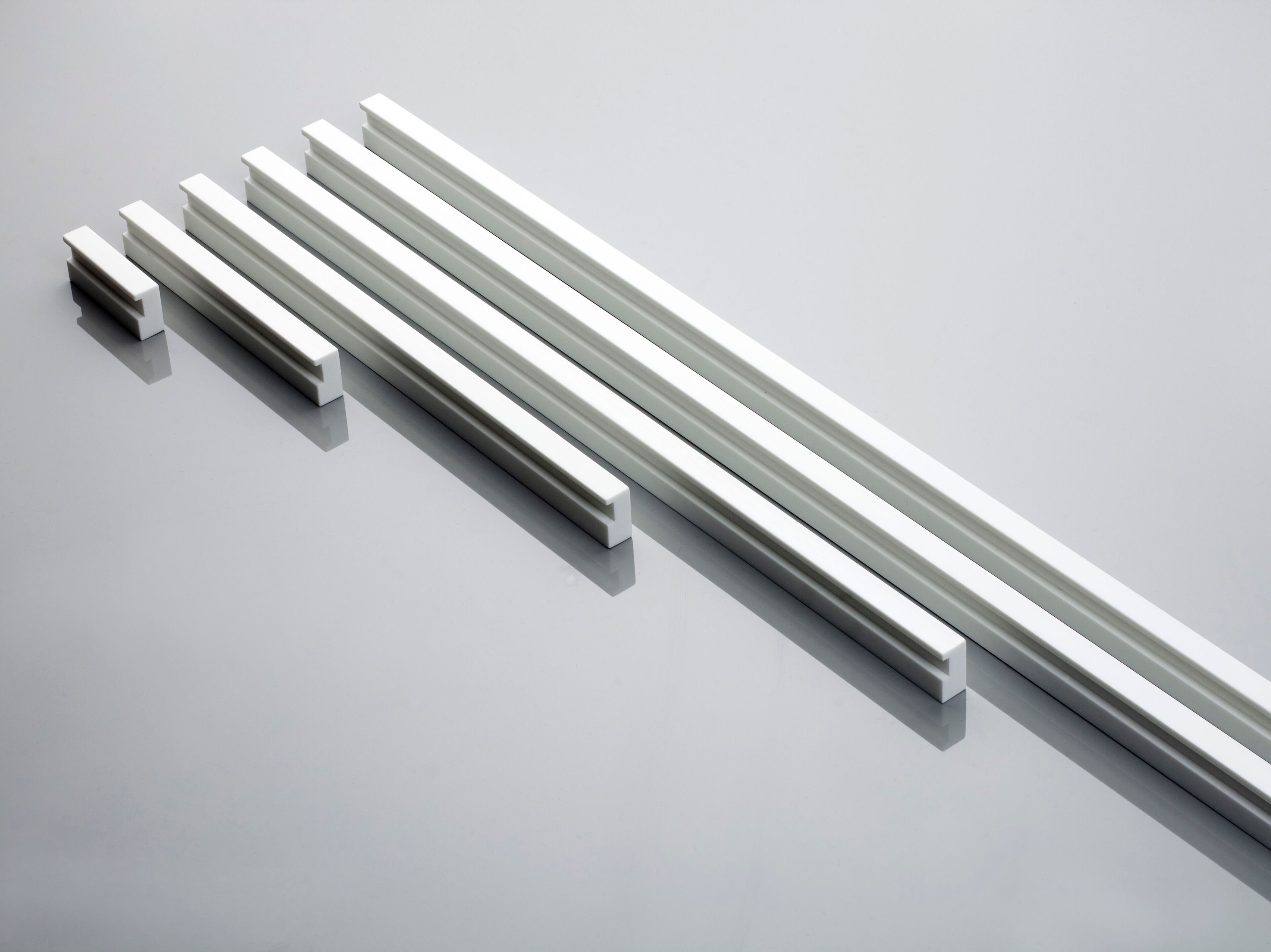 Модульная мебельная ручка Corian® AMOSDESIGN LINIE 9 ARCH-00090807 - Вид №1