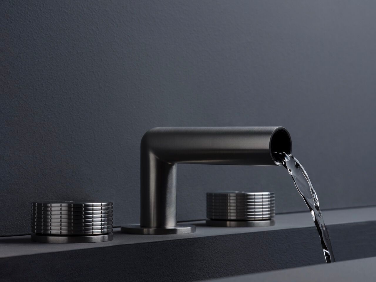 Смеситель для раковины с 3 отверстиями из нержавеющей стали BEAMTECH App ARCH-00092048