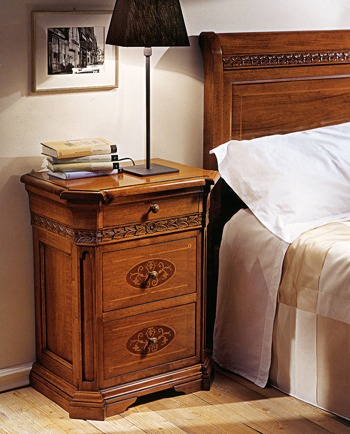 Тумбочка  TESSAROLO 122 