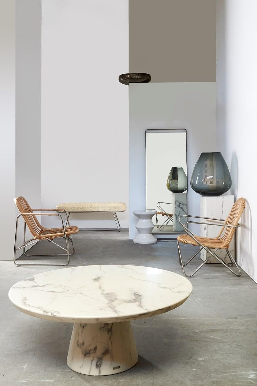 Pols Potten Низкий пластиковый табурет  510-070-013  - Вид №14