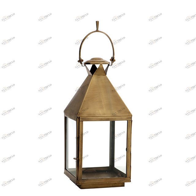 Подсвечник-фонарь золотистый с ручкой Spur S от Eichholtz EICHHOLTZ EICHHOLTZ 060279 Золото 