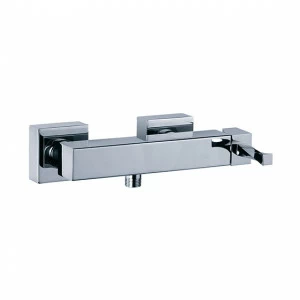 Смеситель для ванны однорычажный ½", настенный монтаж JOERGER Turn