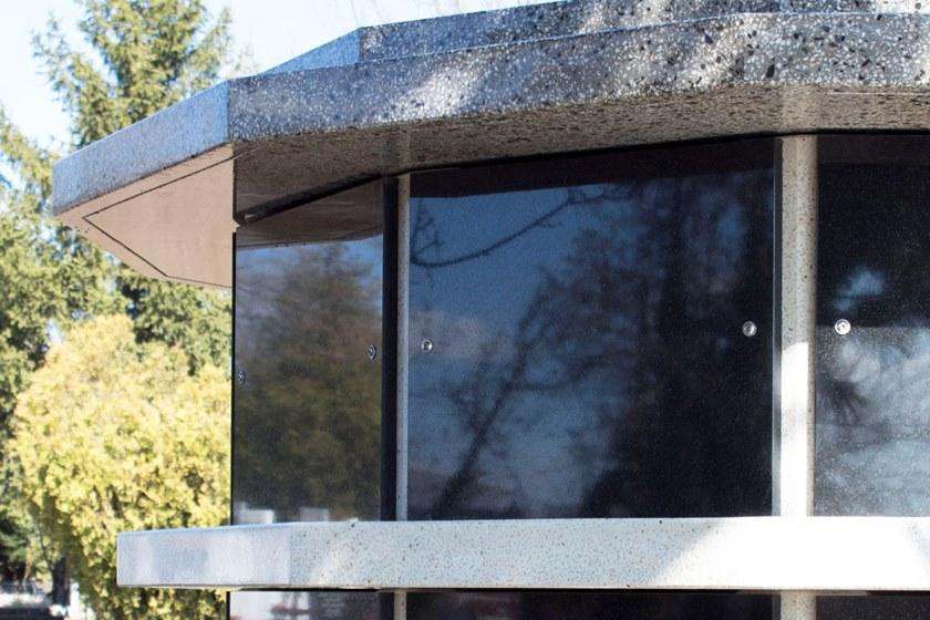 ENCHO ENCHEV - ETE Памятная колонна из бетона  201  - Вид №2