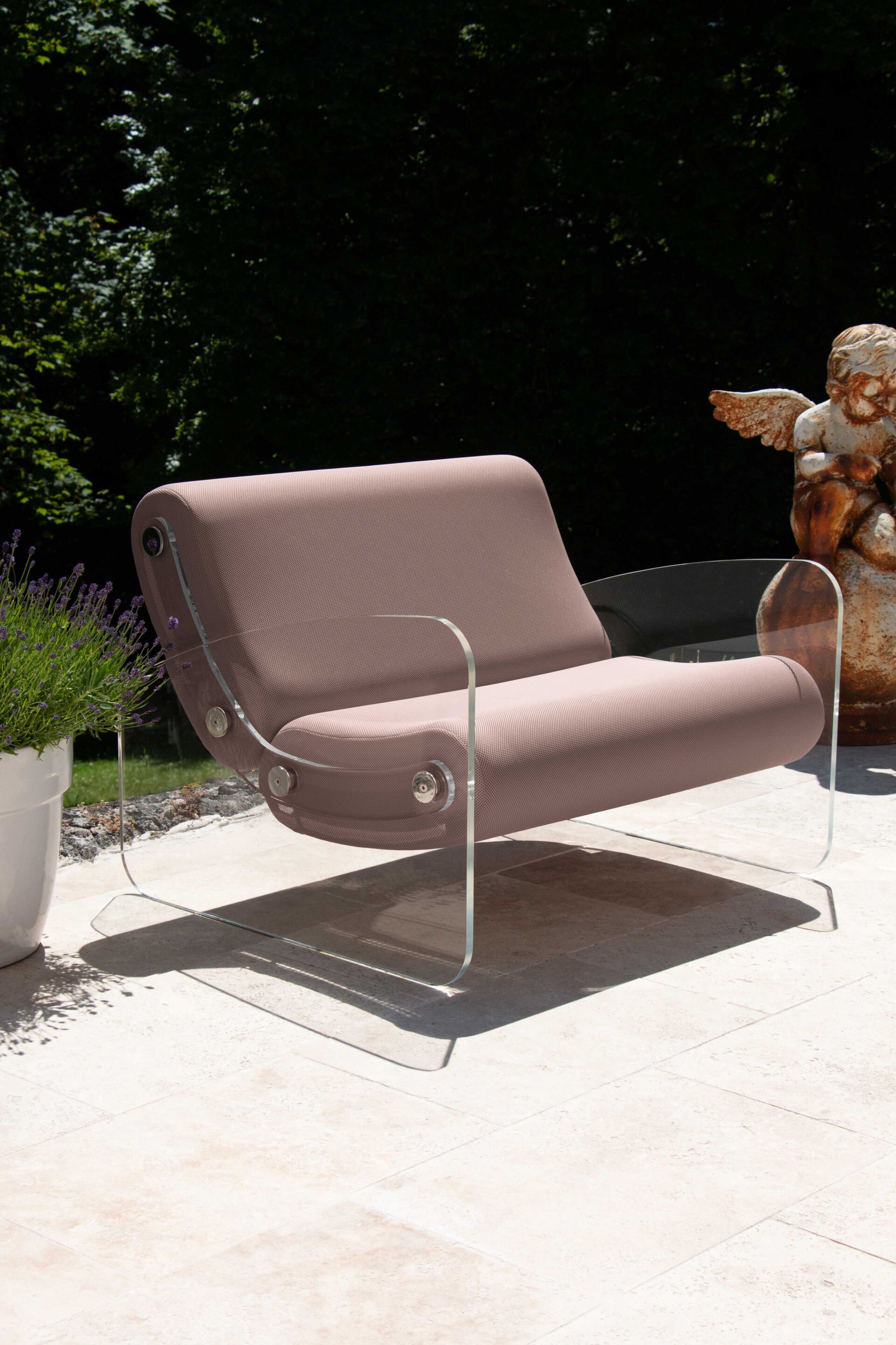 Кресло из ПММА и ткани с подлокотниками KUUMO MW03 ARCH-00044587 - Вид №4