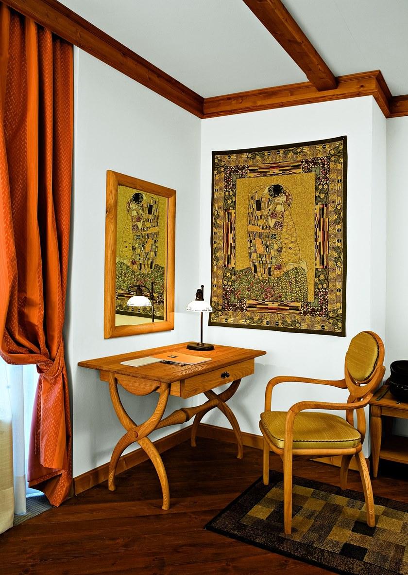 Arnaboldi Interiors Стол из каштана с ящиками Rota sun-id-1358247 - Вид №1