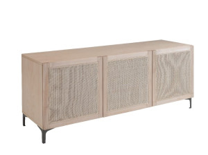 Шкаф из бука с распашными створками