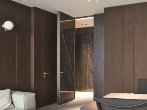 Бронированная дверь с покрытием Laminam®
