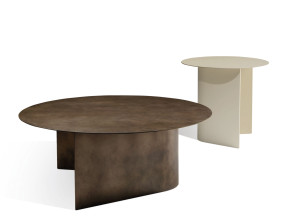 Окрашенный металлический круглый журнальный столик