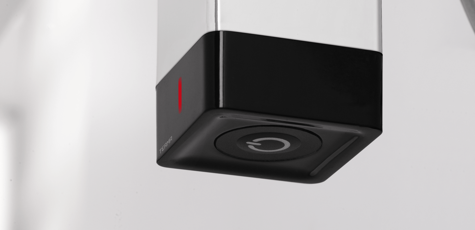 Электронагреватели WEOKX10 ONE квадрат 30x30 Terma 560  - Вид №3