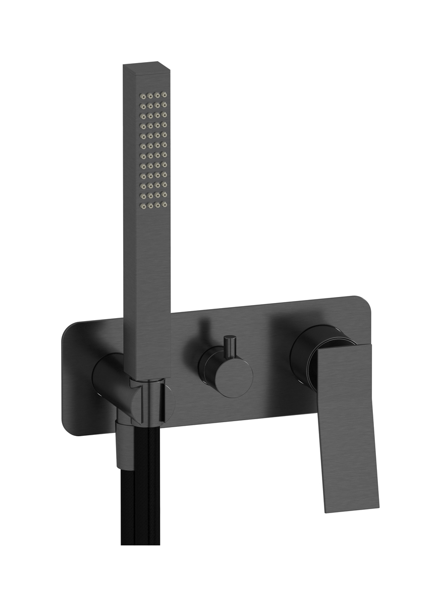 Внешние части встроенного в стену смесителя на 2 потребителя в комплекте с душевым гарнитуром. WE ARE IB wa310ss Brushed Black Chrome Wave