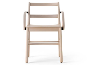 Стул из бука с подлокотниками