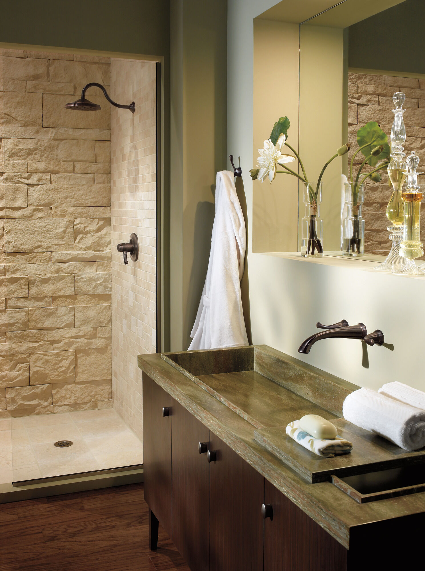 79735-RB Двойной крючок для халатов Delta Faucet Cassidy Венецианская бронза  - Вид №3