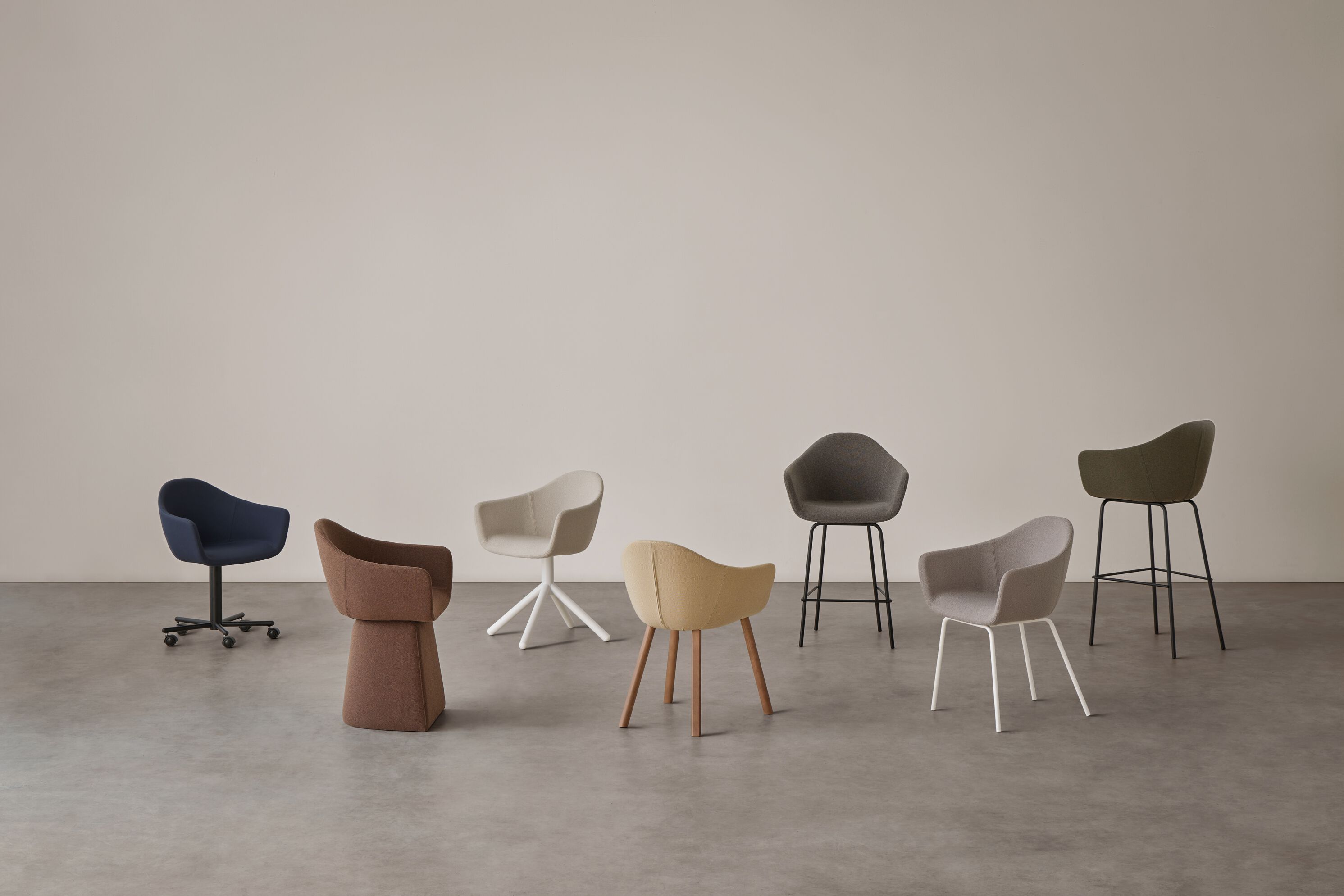 Тканевый поворотный стул с колесами Blasco&Vila Nomad ARCH-00094141 - Вид №3