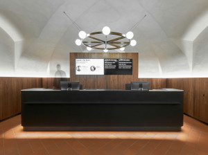 Banco reception in Corian®