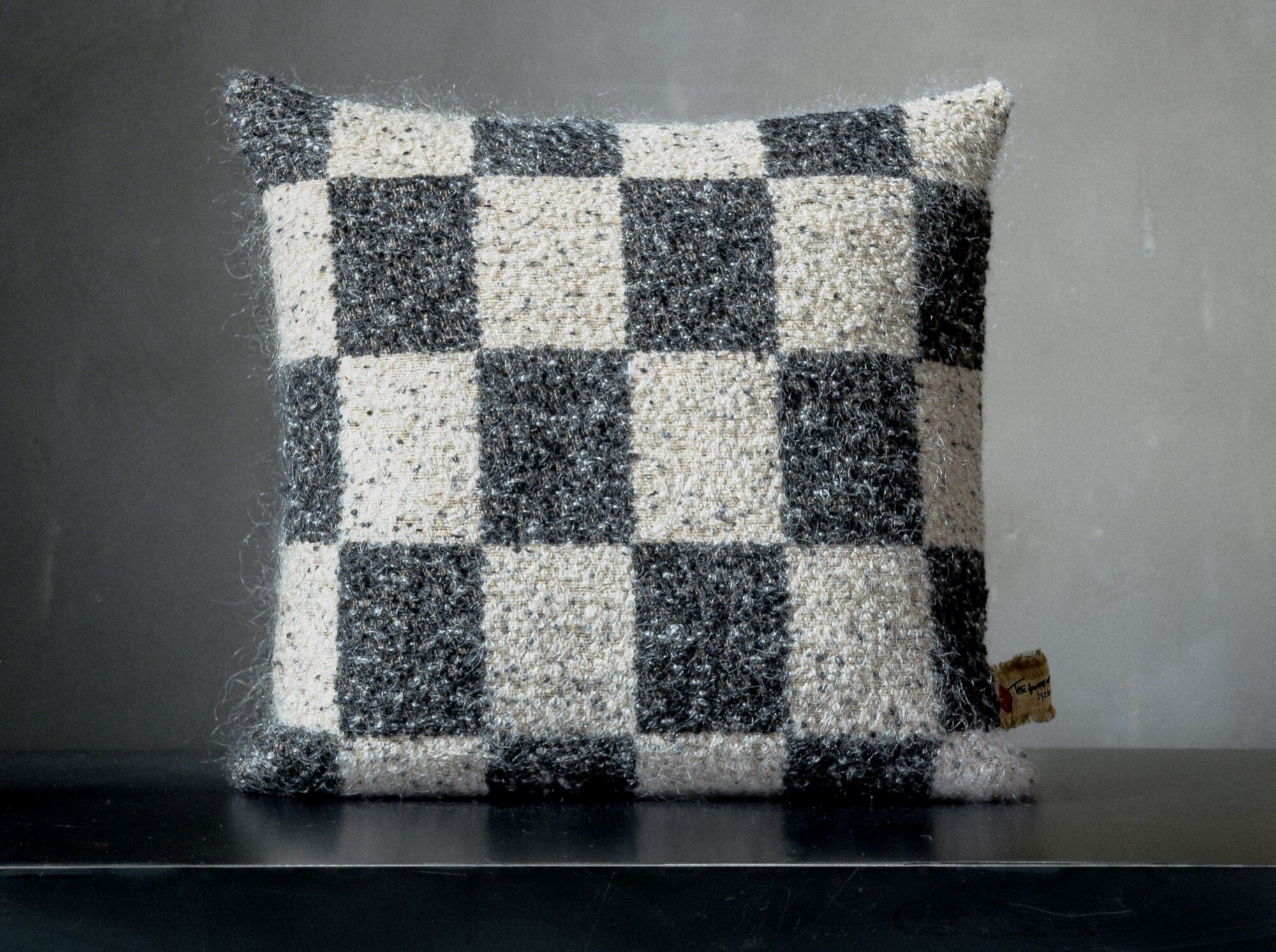 Квадратная подушка из мохера The House of Lyria RONCE ARCH-00104214