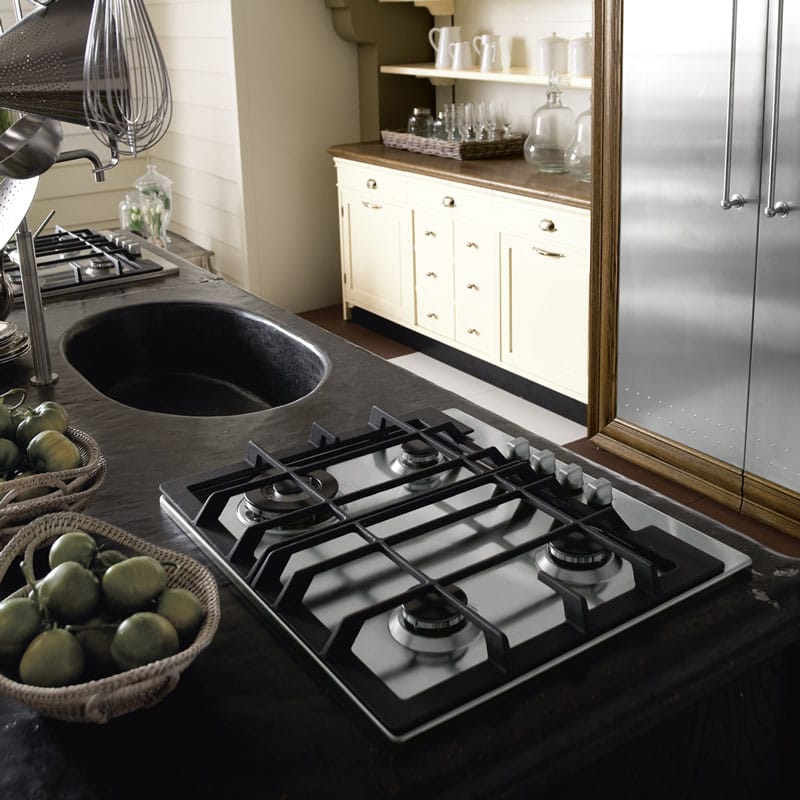 Лакированная оборудованная кухня с островом Marchi Cucine New Classic ARCH-00116671 - Вид №2