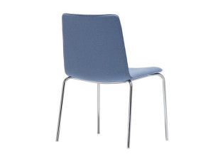 Мягкий штабелируемый стул