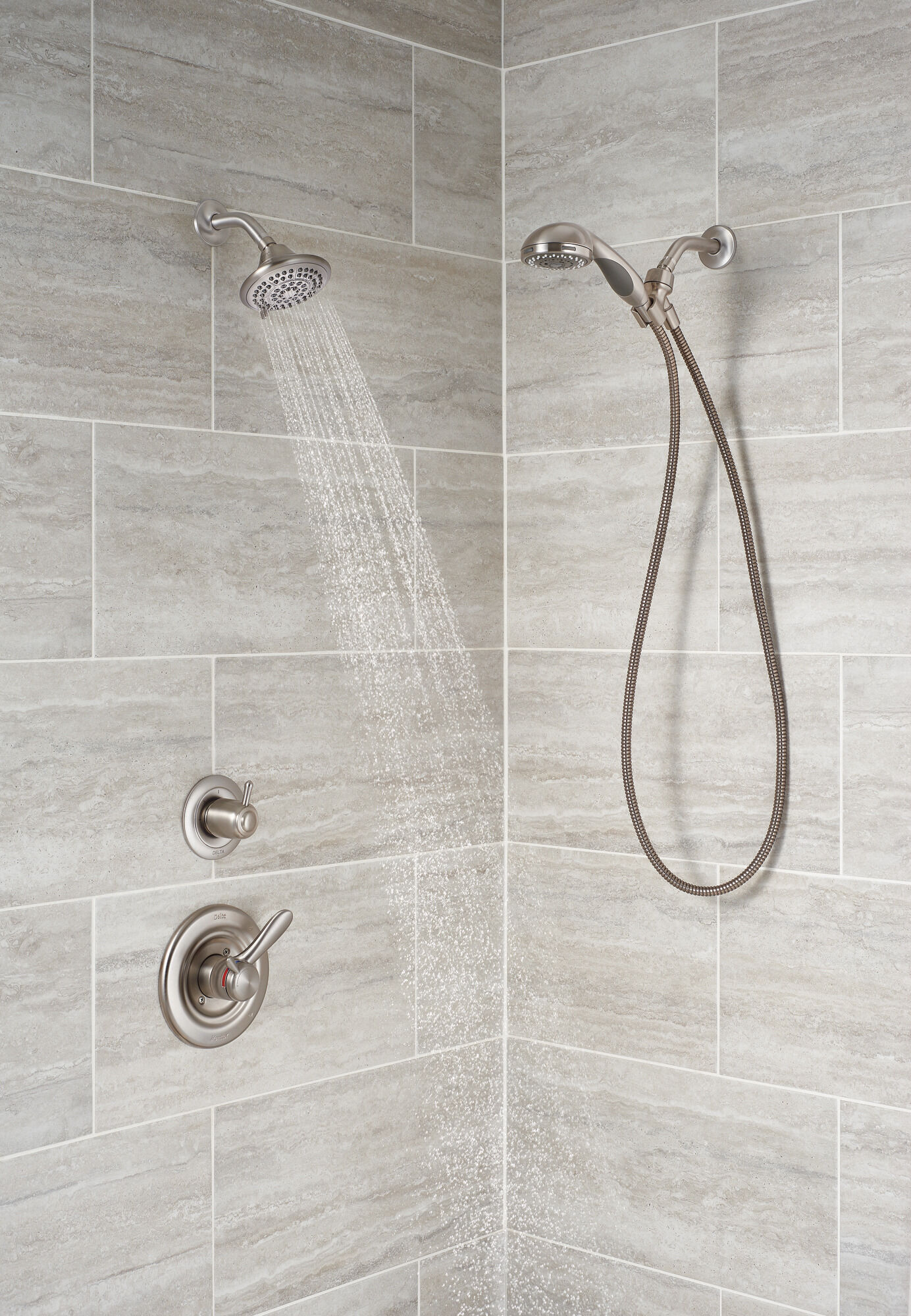 Ручной душ с креплением для душа с 3 настройками Premium Delta Faucet 56613-SS - Вид №1