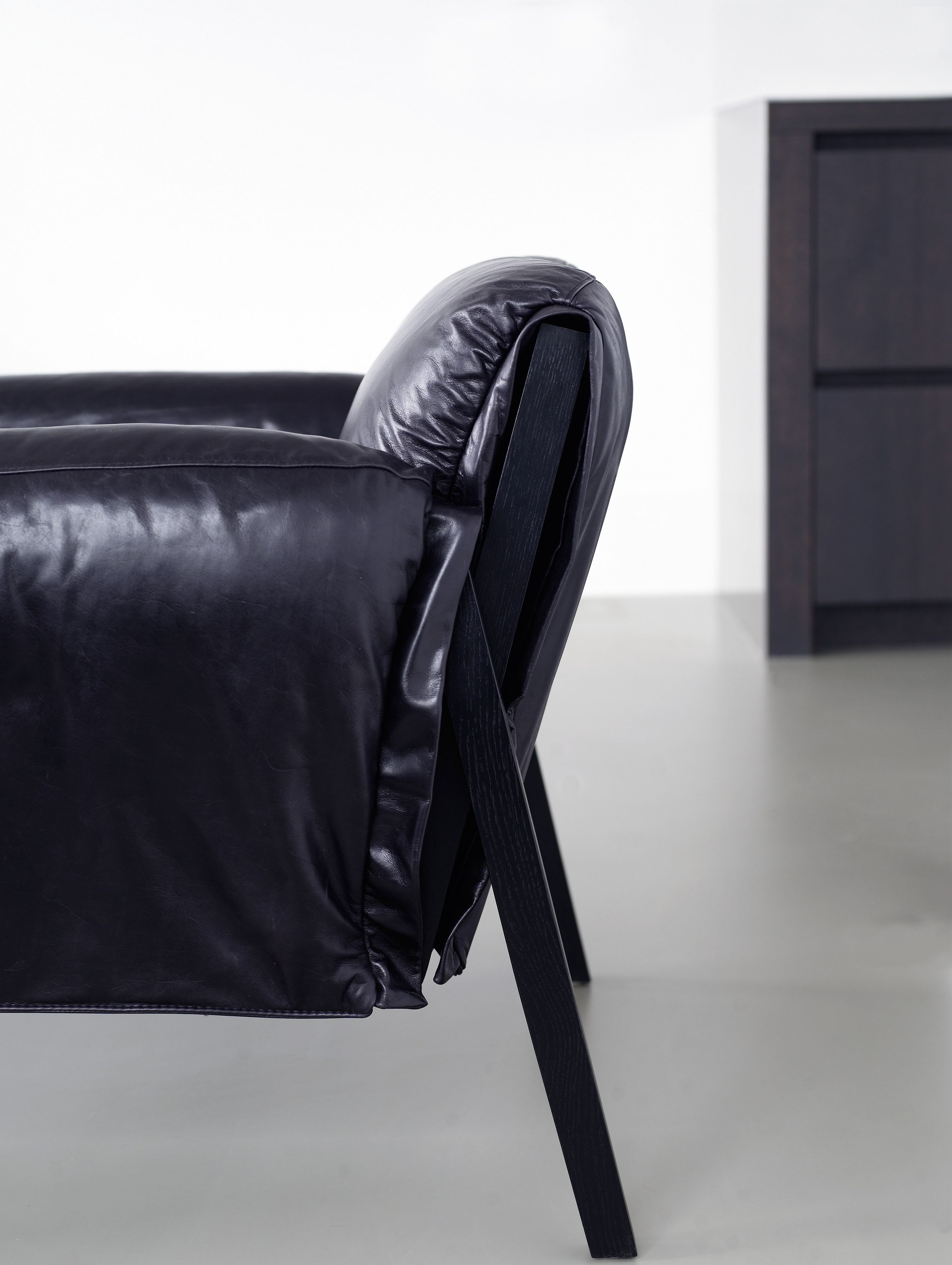 Кожаное кресло с подлокотниками Piet Boon KENT ARCH-00070565 - Вид №4