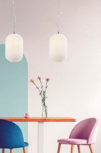 Подвесной светильник из дутого стекла