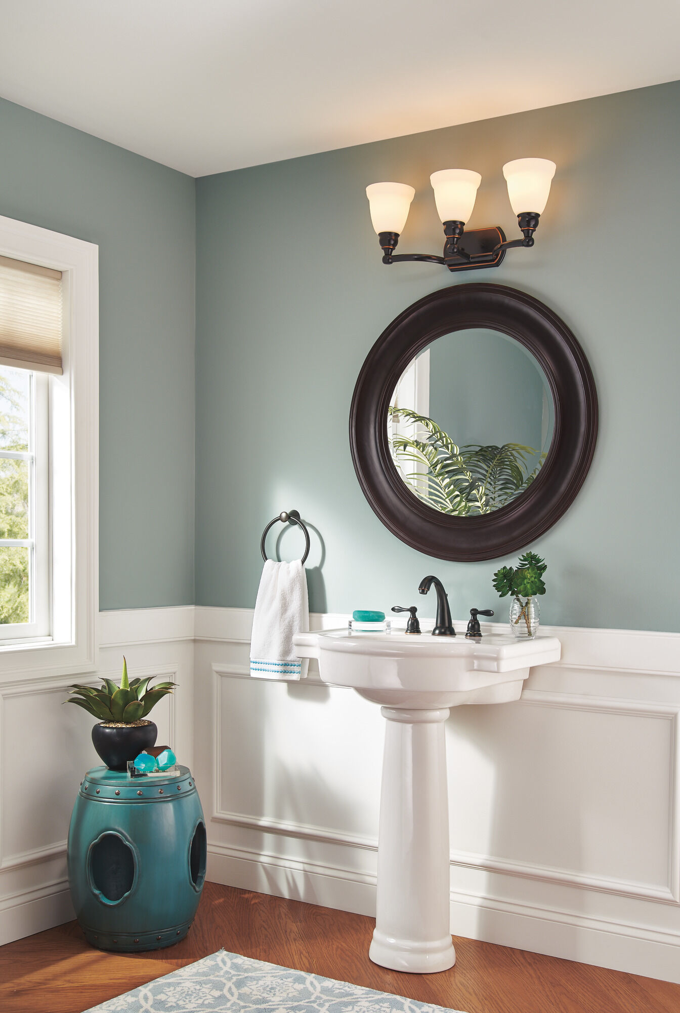 73846-RB Кольцо для полотенца Delta Faucet Lahara Венецианская бронза  - Вид №2