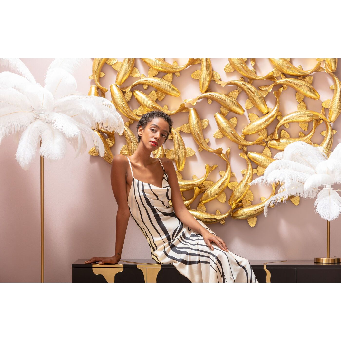 Настольная лампа с абажуром из страусиных перьев KARE Design FEATHER PALM ARCH-00129699 - Вид №3