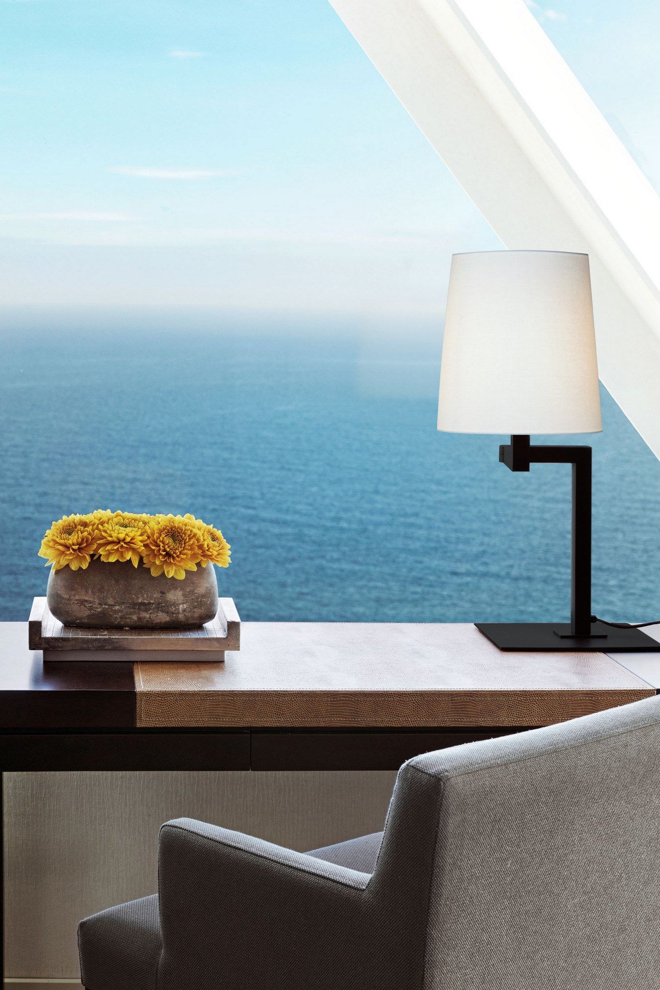 Регулируемая ткань светодиодная настольная лампа Contardi круглый ARCH-00147036 - Вид №5