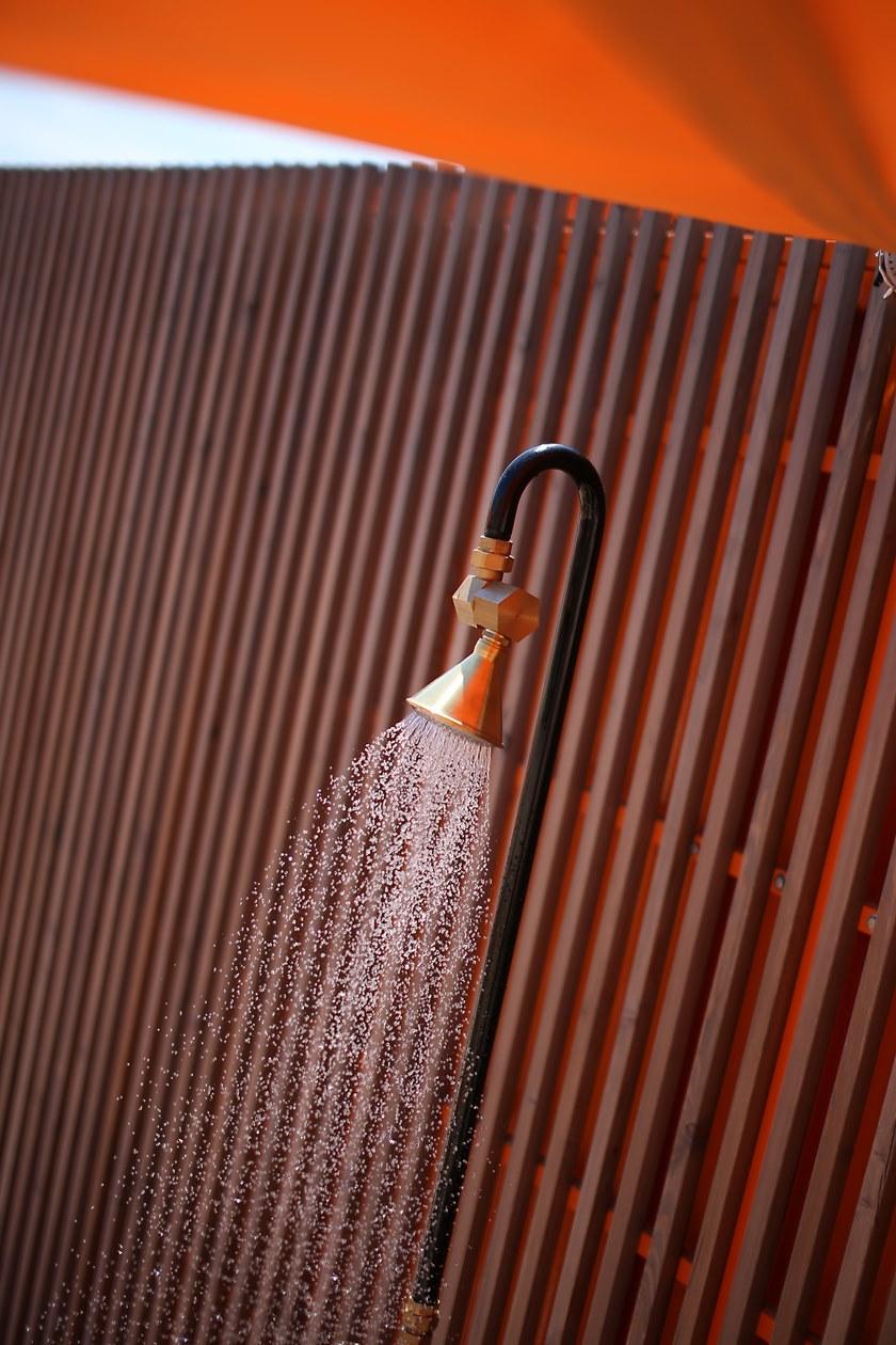 TRADEWINDS Летний душ из стали и дерева sun-id-1431311 - Вид №11