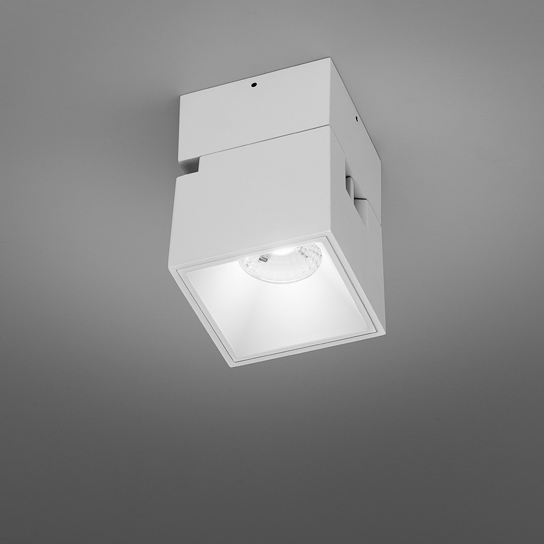 Frezia Light 1026 белый квадратный светильник настенно-потолочный 121032 - Вид №1