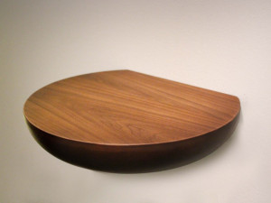 Деревянная полка