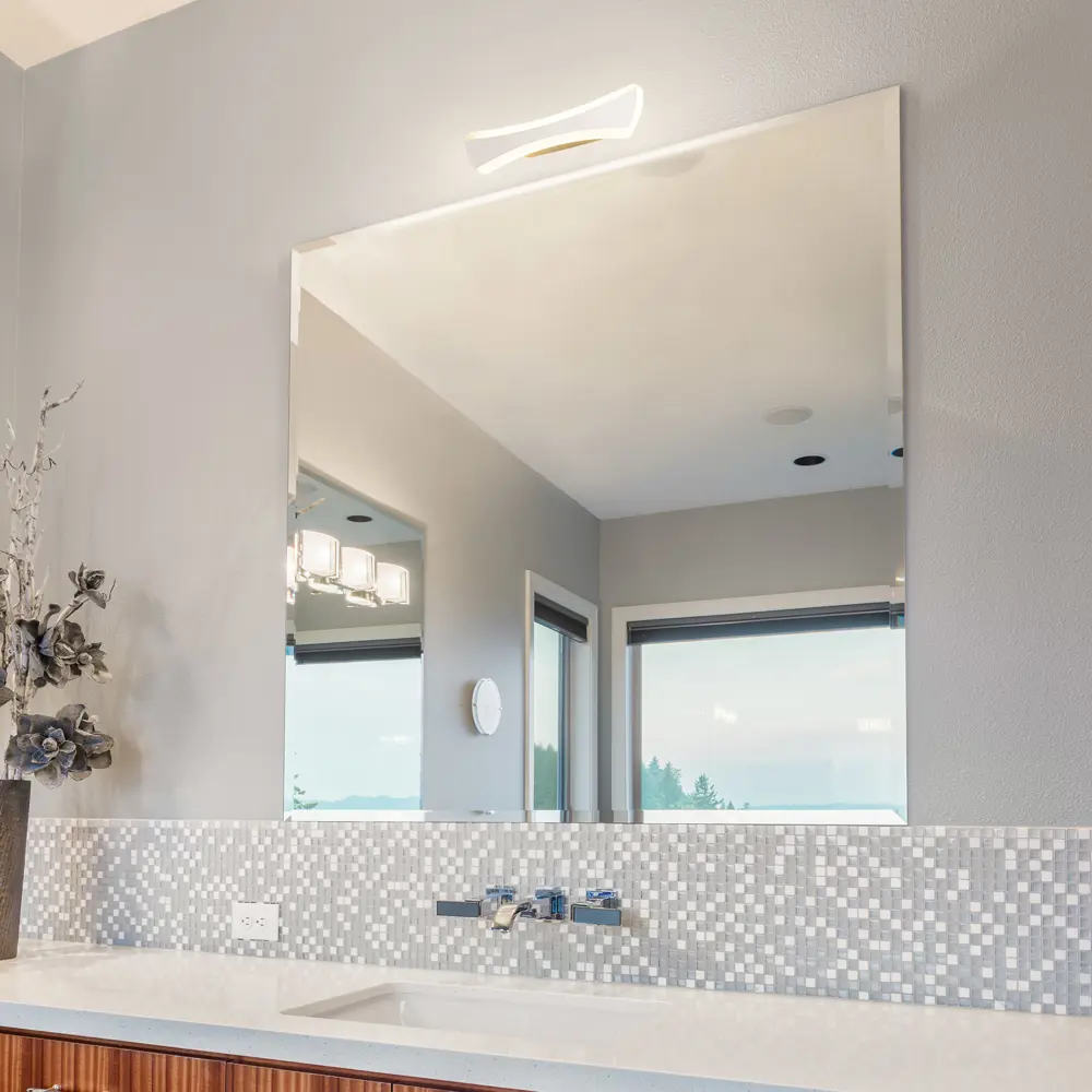 Настенный светильник светодиодный Wave, белый свет, цвет хром Elektrostandard STLM-2038974