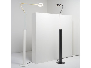 Регулируемая металлическая светодиодная напольная лампа
