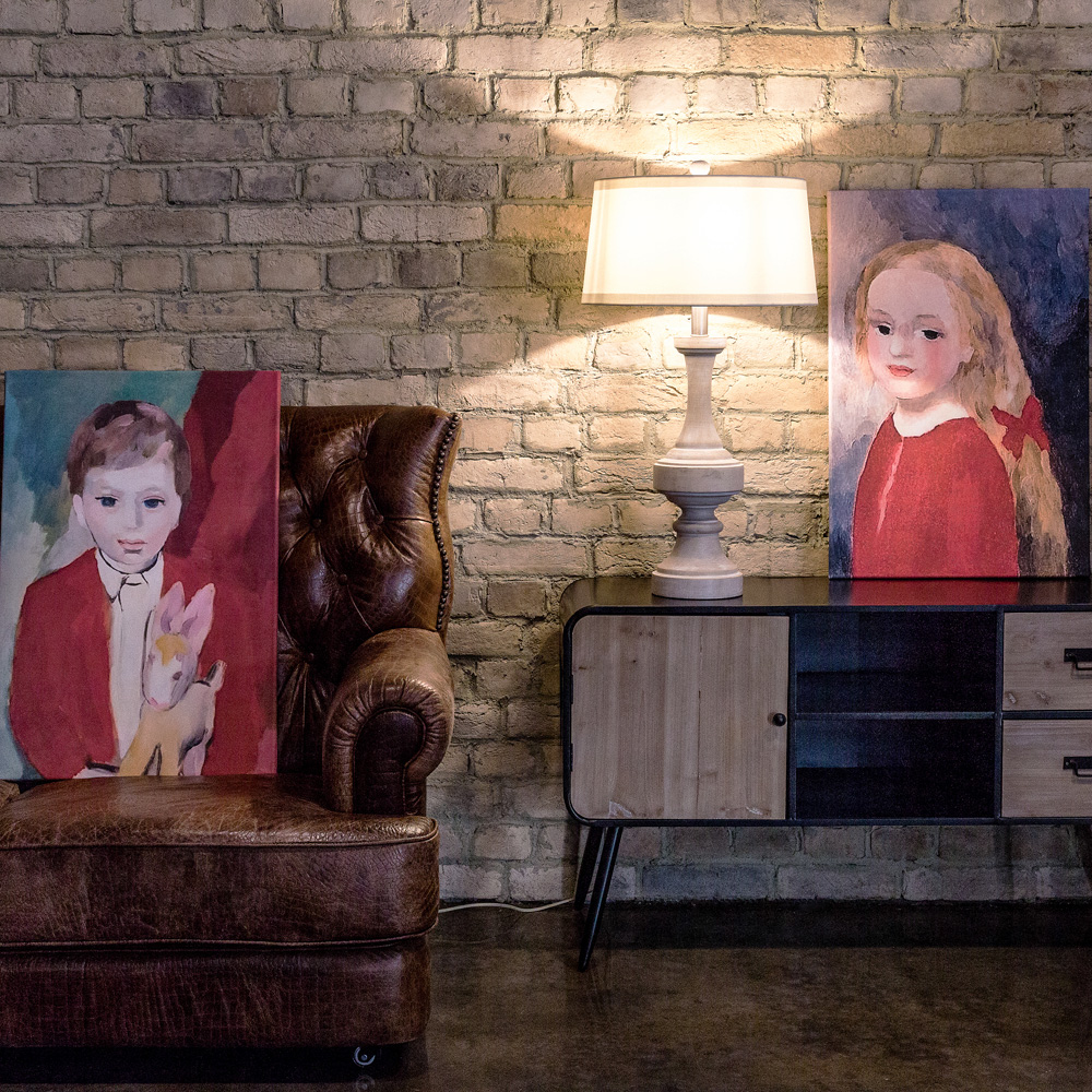 896518915_2628 Картина «Мальчик с любимой игрушкой» (холст, галерейная натяжка) Object Desire  - Вид №2