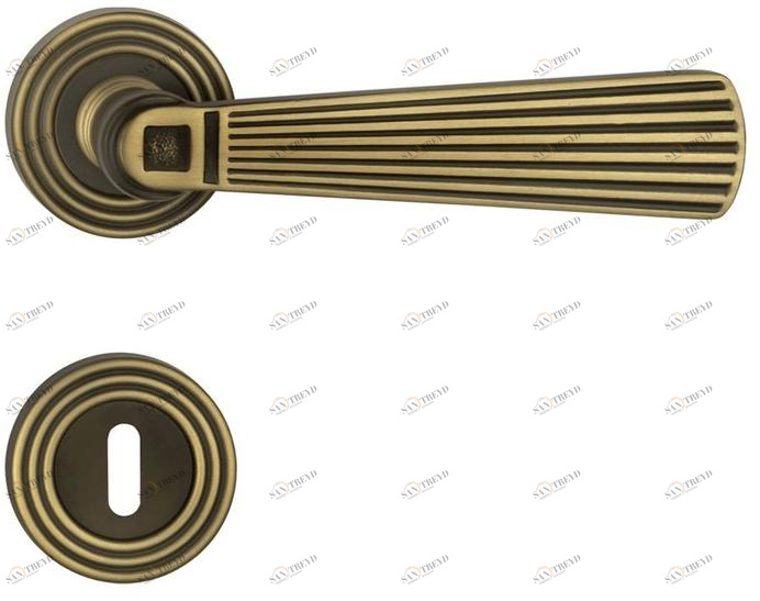 LINEA CALI' Ручка из хромированной латуни на розетке с замком Opera sun-id-1353398