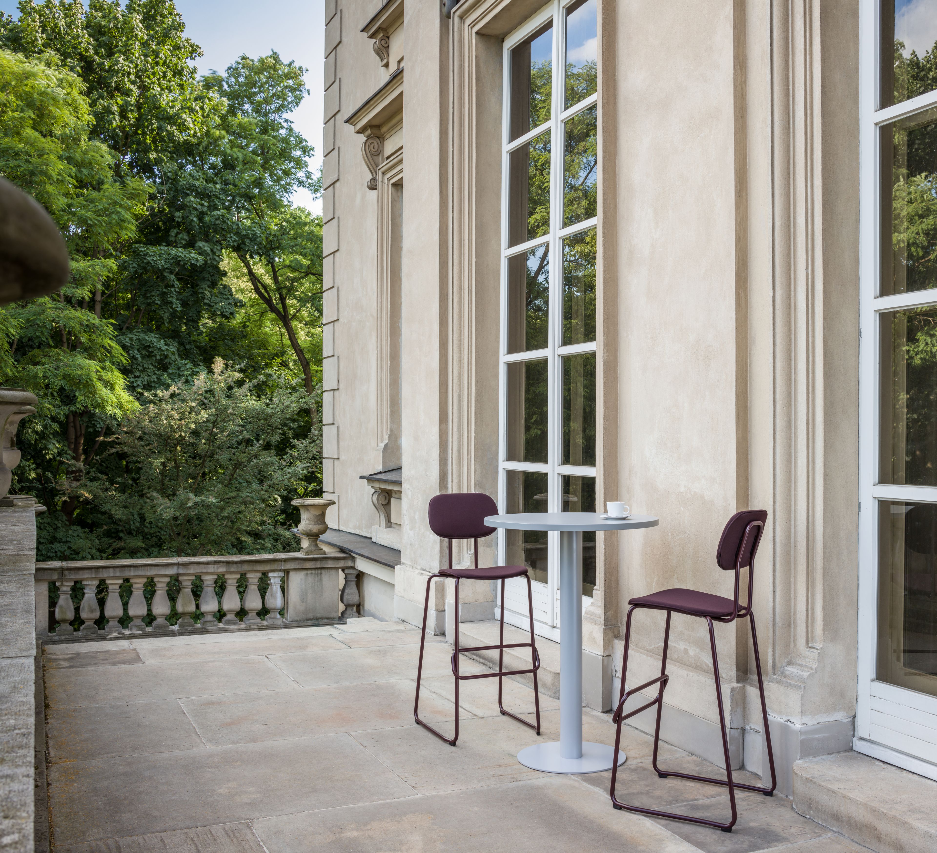 Высокий табурет из ткани с подставкой для ног MDD New School ARCH-00110353 - Вид №7