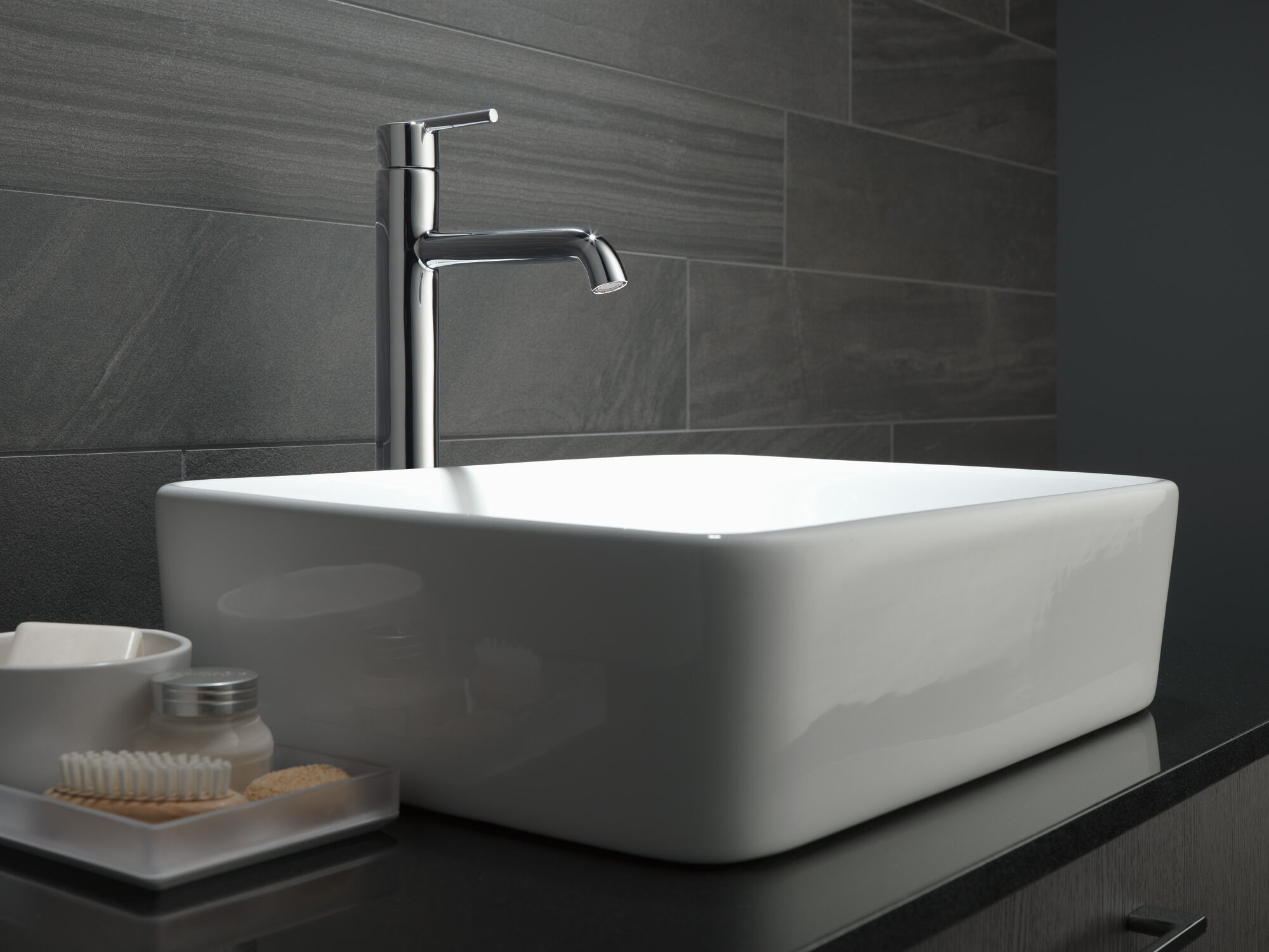 759-RB-DST Смеситель для ванной комнаты с одной ручкой Delta Faucet Trinsic Венецианская бронза  - Вид №2