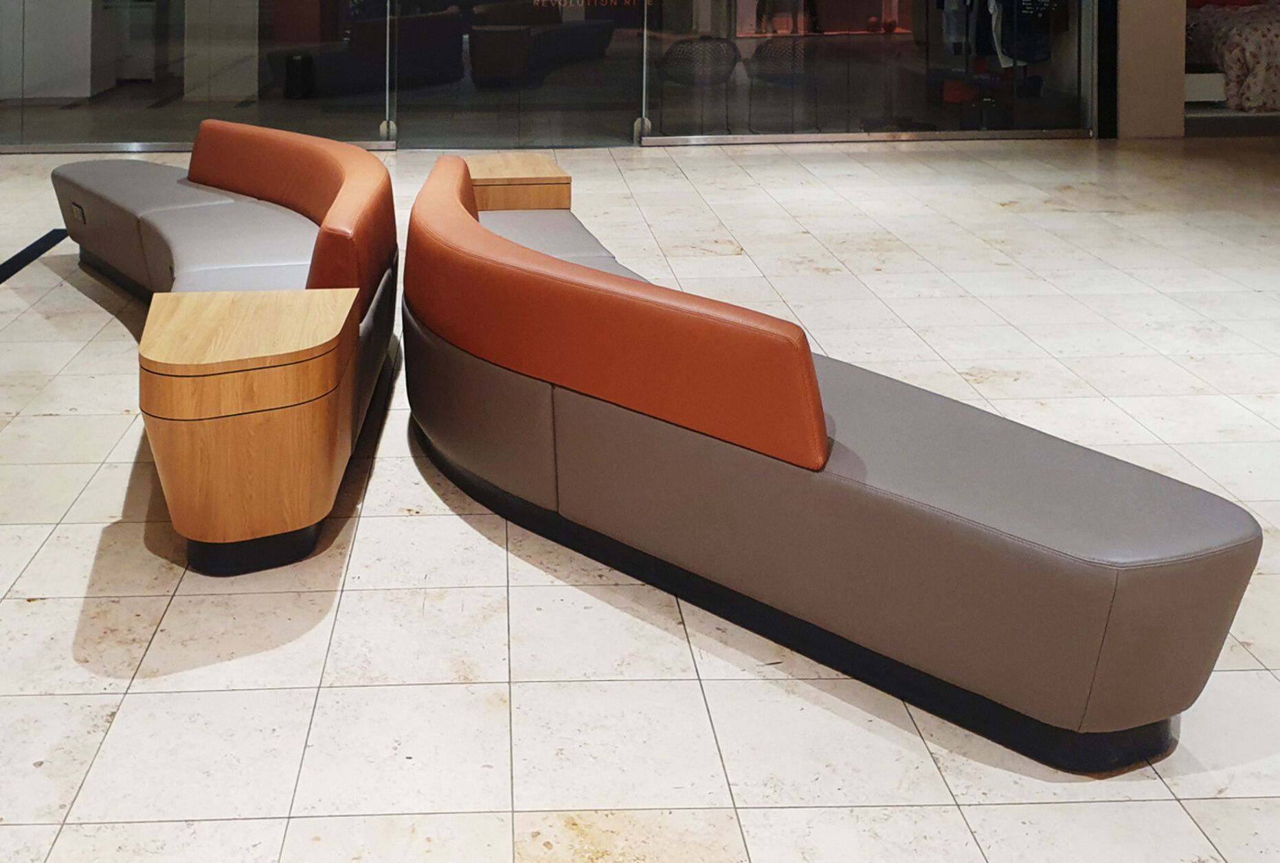 Мебель для магазинов AMOSDESIGN OC ARKÁDY PANKRÁC ARCH-00110237 - Вид №1