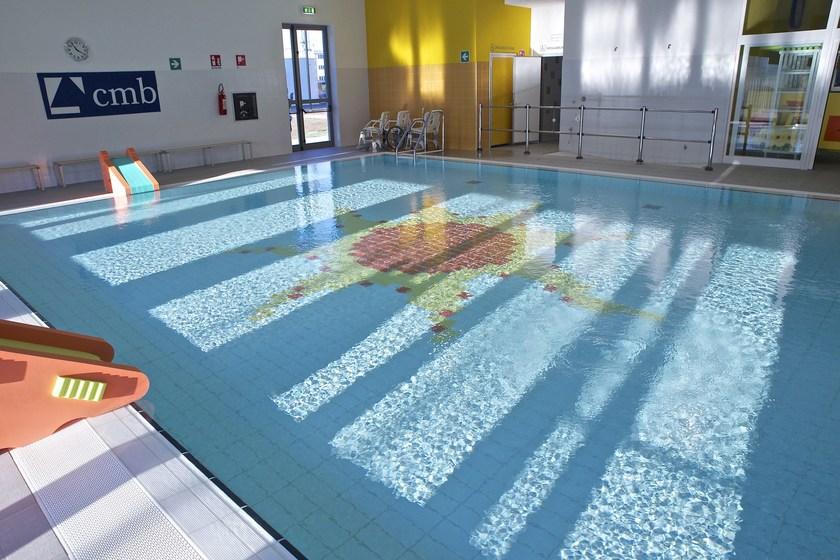 Casalgrande Padana Облицовка бассейна из глазурованного керамогранита Gresplus sun-id-1476829 - Вид №12