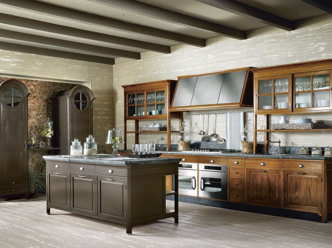 Лакированная оборудованная кухня с островом Marchi Cucine New Classic ARCH-00116671 - Вид №5