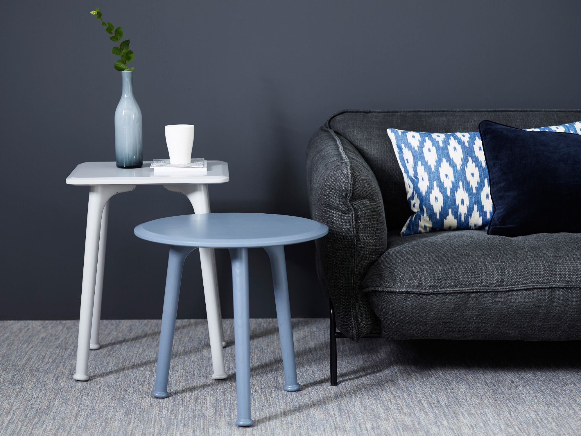 Квадратный журнальный столик из массива дерева Karl Andersson Bat ARCH-00027319 - Вид №4