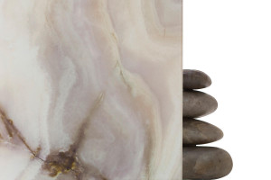 FSRT392 Стекло Vivistone из опалового оникса в конфигурации отражения с отделкой pearlex + Forms-surfaces